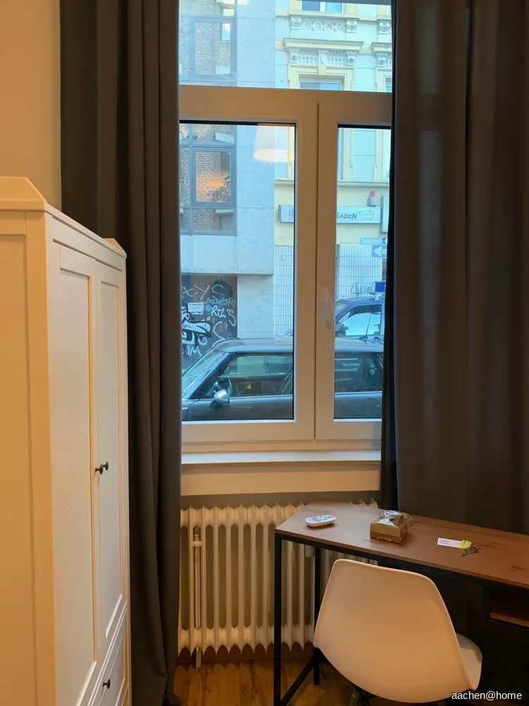 9 Zimmer Wohnung mit 200 m² in Aachen – Bild 8