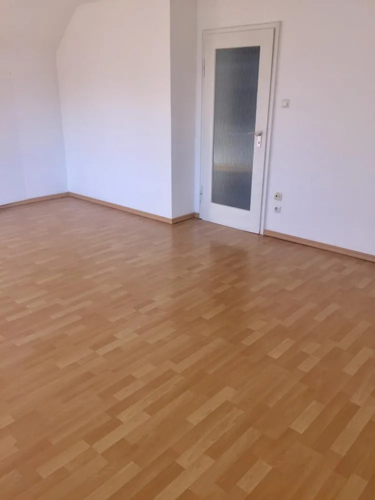 3 Zimmer Wohnung mit 70 m² in Stuttgart – Bild 6