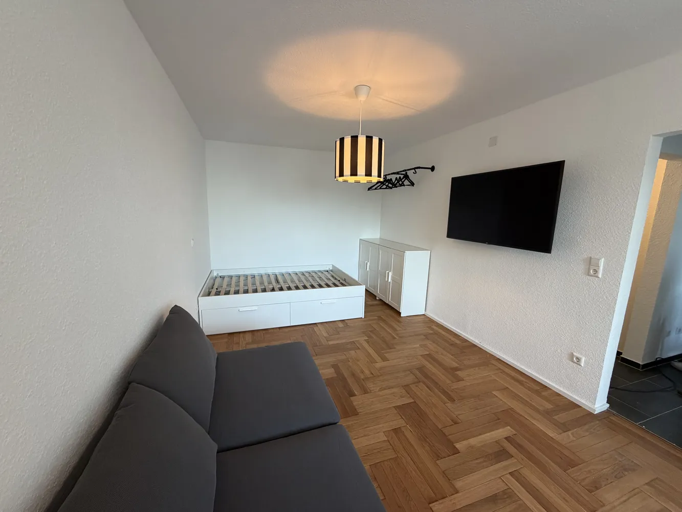 2 room apartment with 45 m² in Karlsruhe – Photo 1