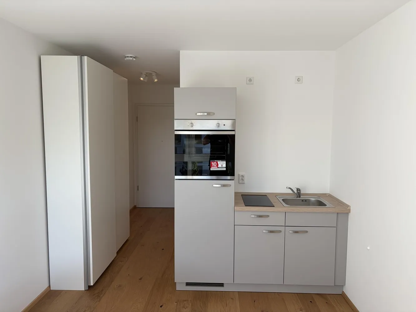 1 Zimmer Wohnung mit 20 m² in Regensburg – Bild 2