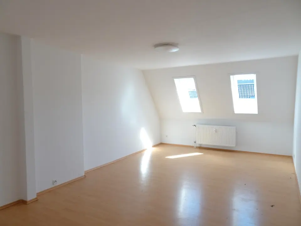 3 Zimmer Wohnung mit 100 m² in Bremerhaven – Bild 3