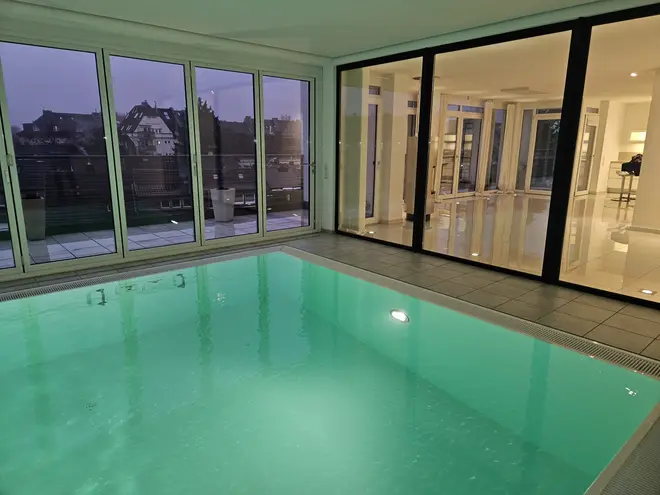 4 Zimmer Wohnung mit 185 m² in Köln – Bild 1