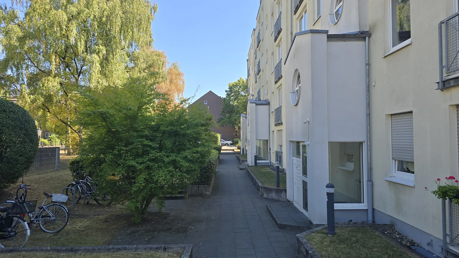 1 Zimmer Wohnung mit 45 m² in Düsseldorf – Bild 10