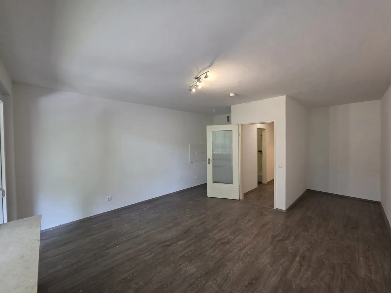 1 room apartment with 31 m² in Mettmann – Photo 7