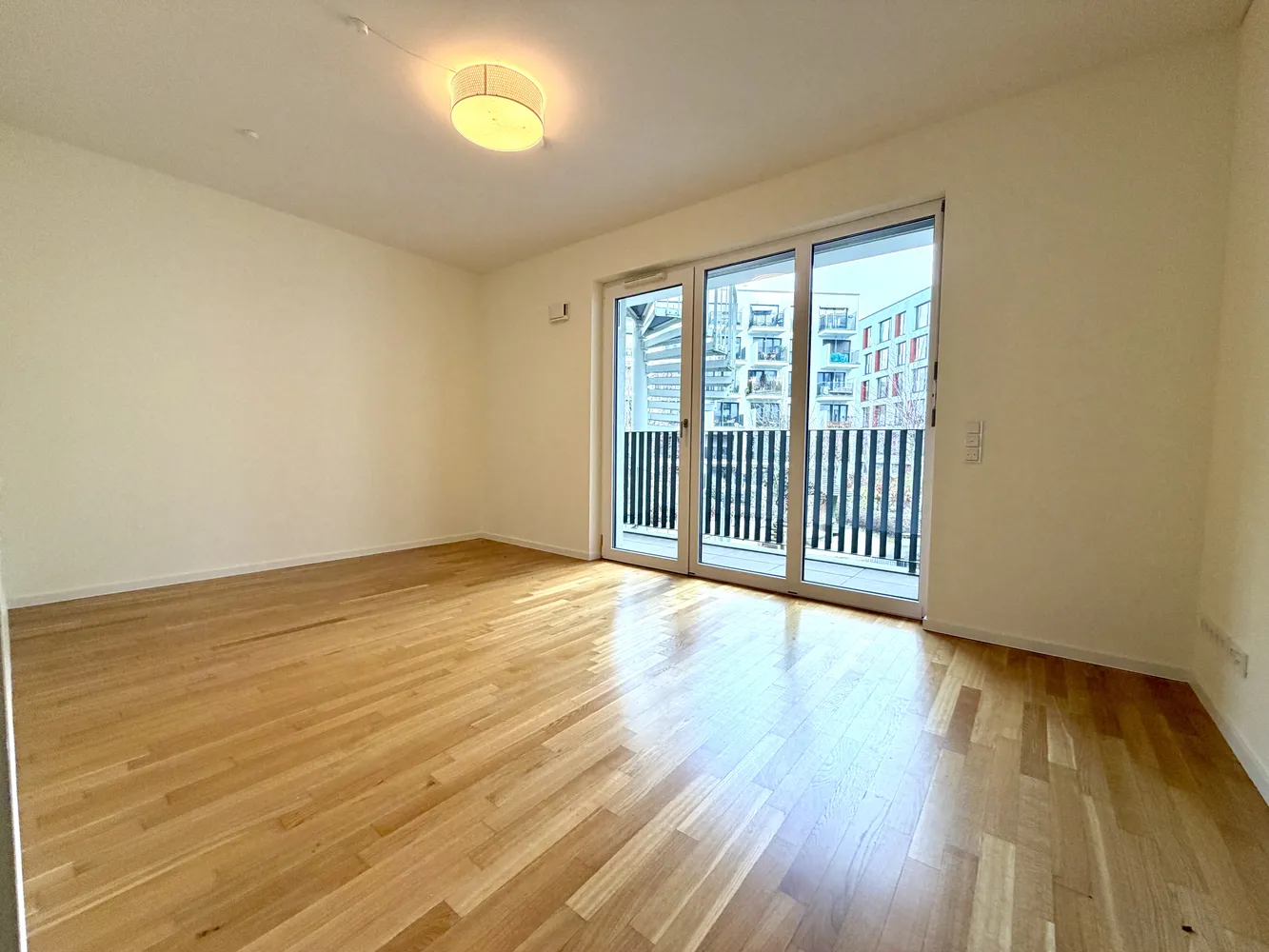 4 Zimmer Wohnung mit 119 m² in Frankfurt am Main – Bild 3