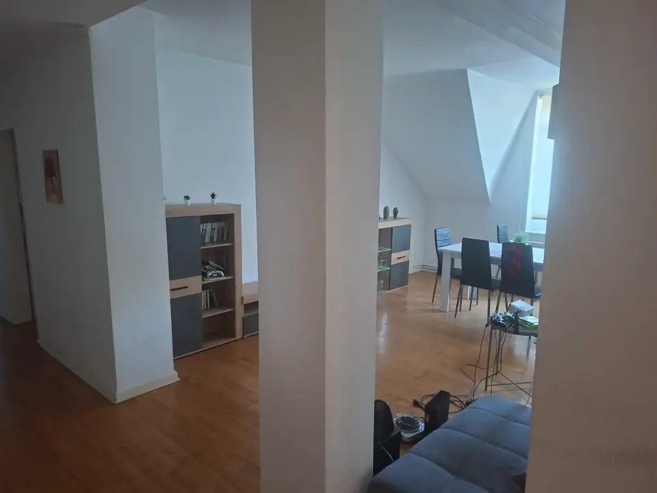 WG-Zimmer mit 35 m² in Wiesbaden – Bild 5