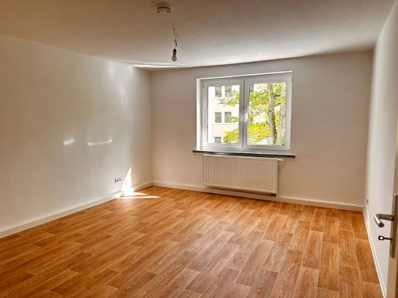 2 Zimmer Wohnung mit 72 m² in Dessau-Roßlau – Bild 2
