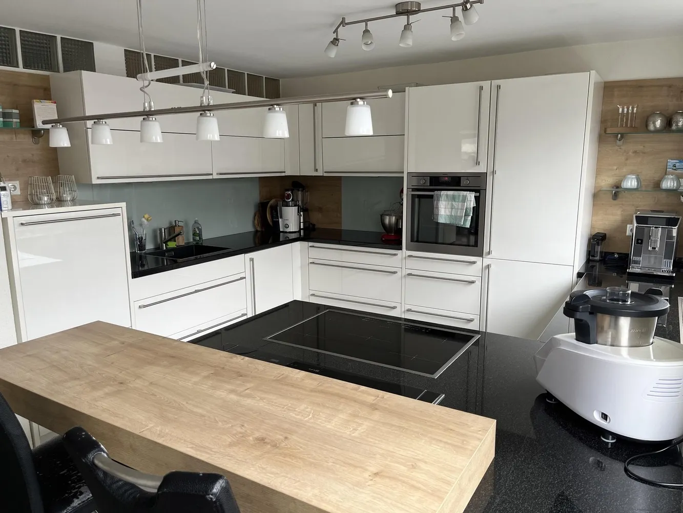 6 Zimmer Wohnung mit 216 m² in Siegen – Bild 9