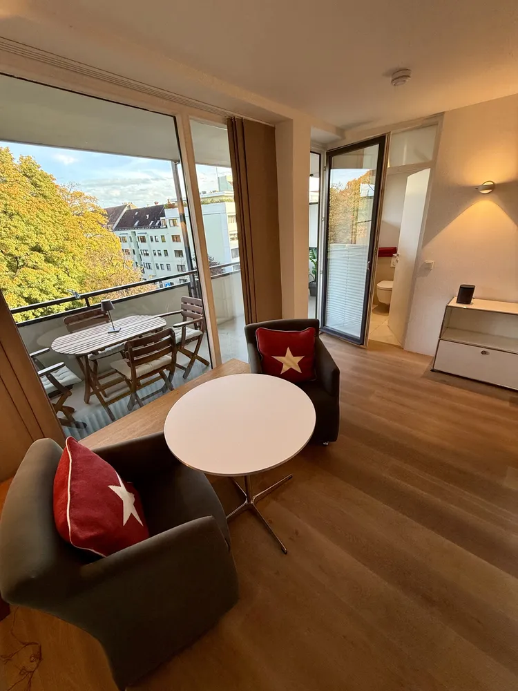 1 room apartment with 30 m² in Munich – Photo 5