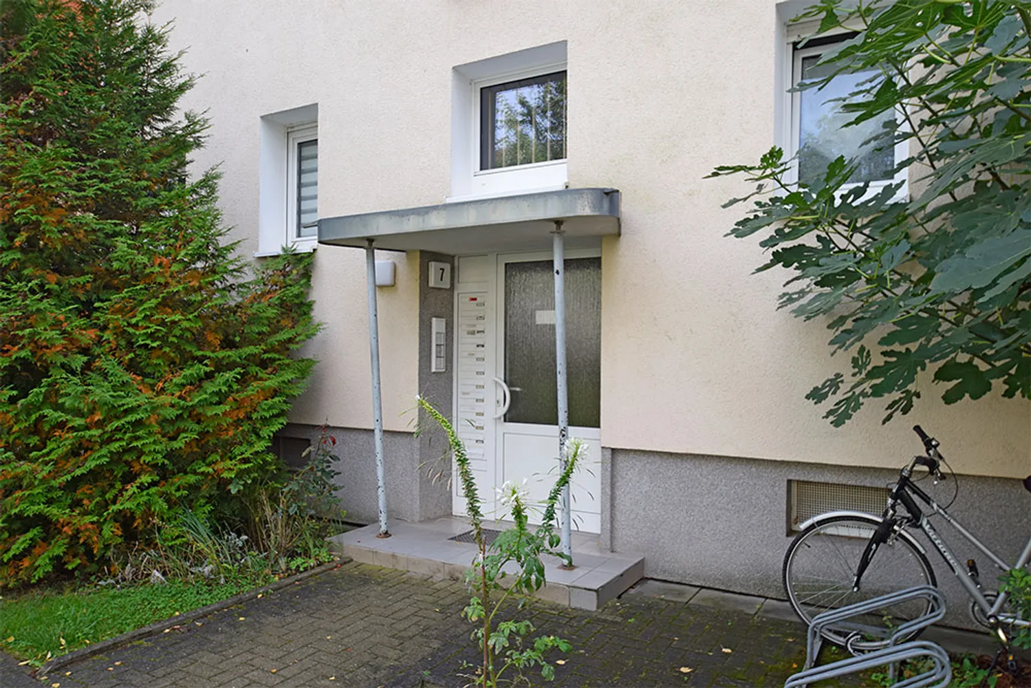 2 Zimmer Wohnung mit 49 m² in Halle (Saale) – Bild 5