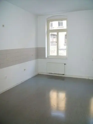 3 Zimmer Wohnung mit 74 m² in Halle (Saale) – Bild 2