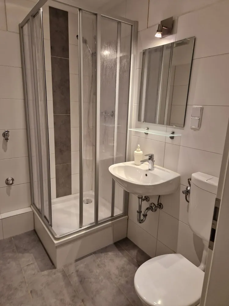 2 Zimmer Wohnung mit 28 m² in Halle (Saale) – Bild 6