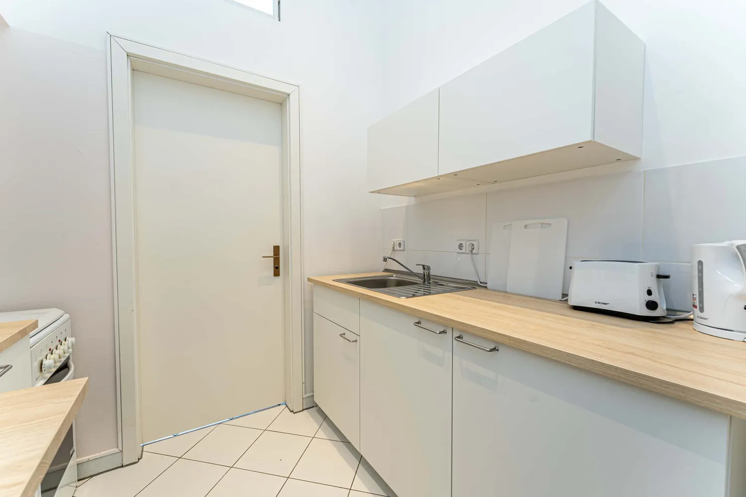 Shared room with 15 m² in Berlin – Photo 2