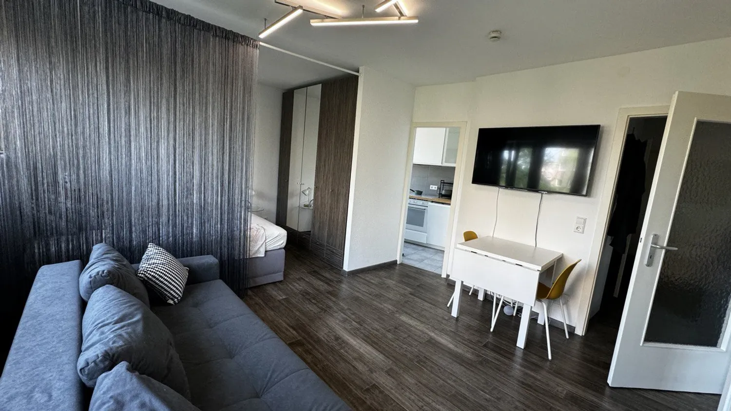 2 Zimmer Wohnung mit 38 m² in Stuttgart – Bild 1