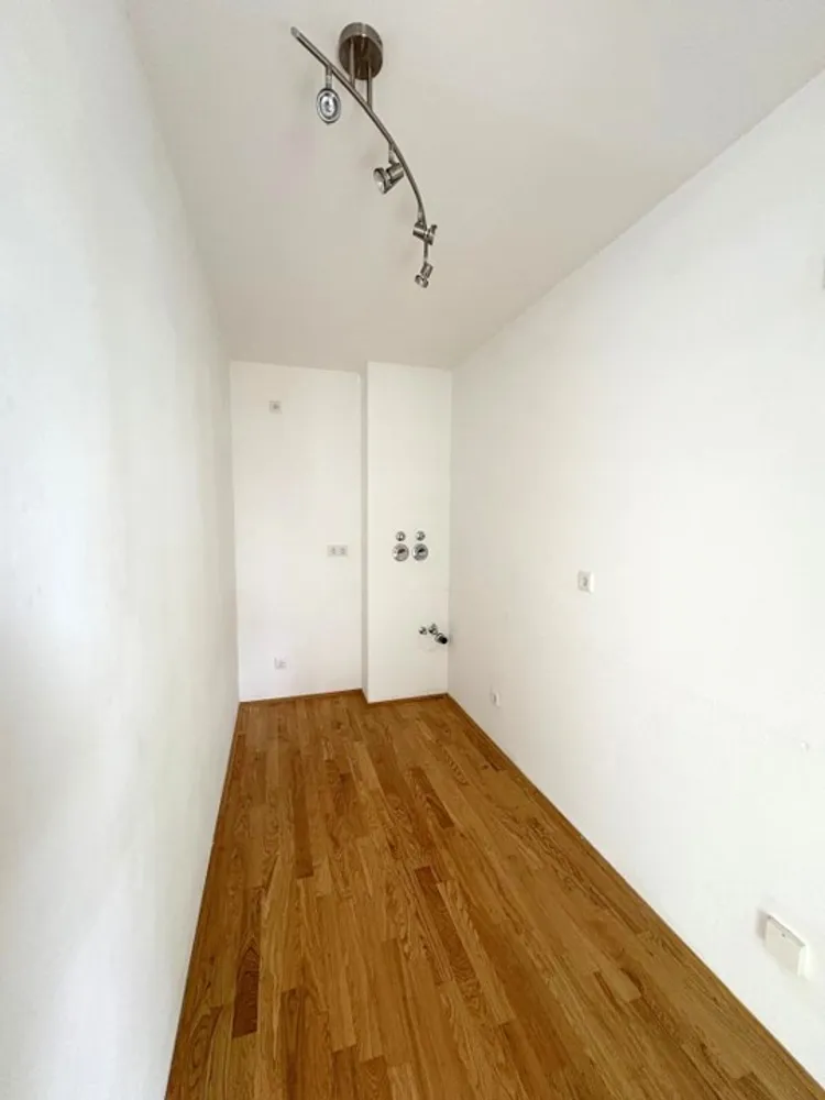 2 Zimmer Wohnung mit 57 m² in Regensburg – Bild 3