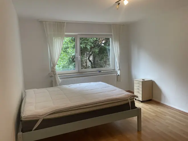 WG-Zimmer mit 20 m² in Frankfurt am Main – Bild 3