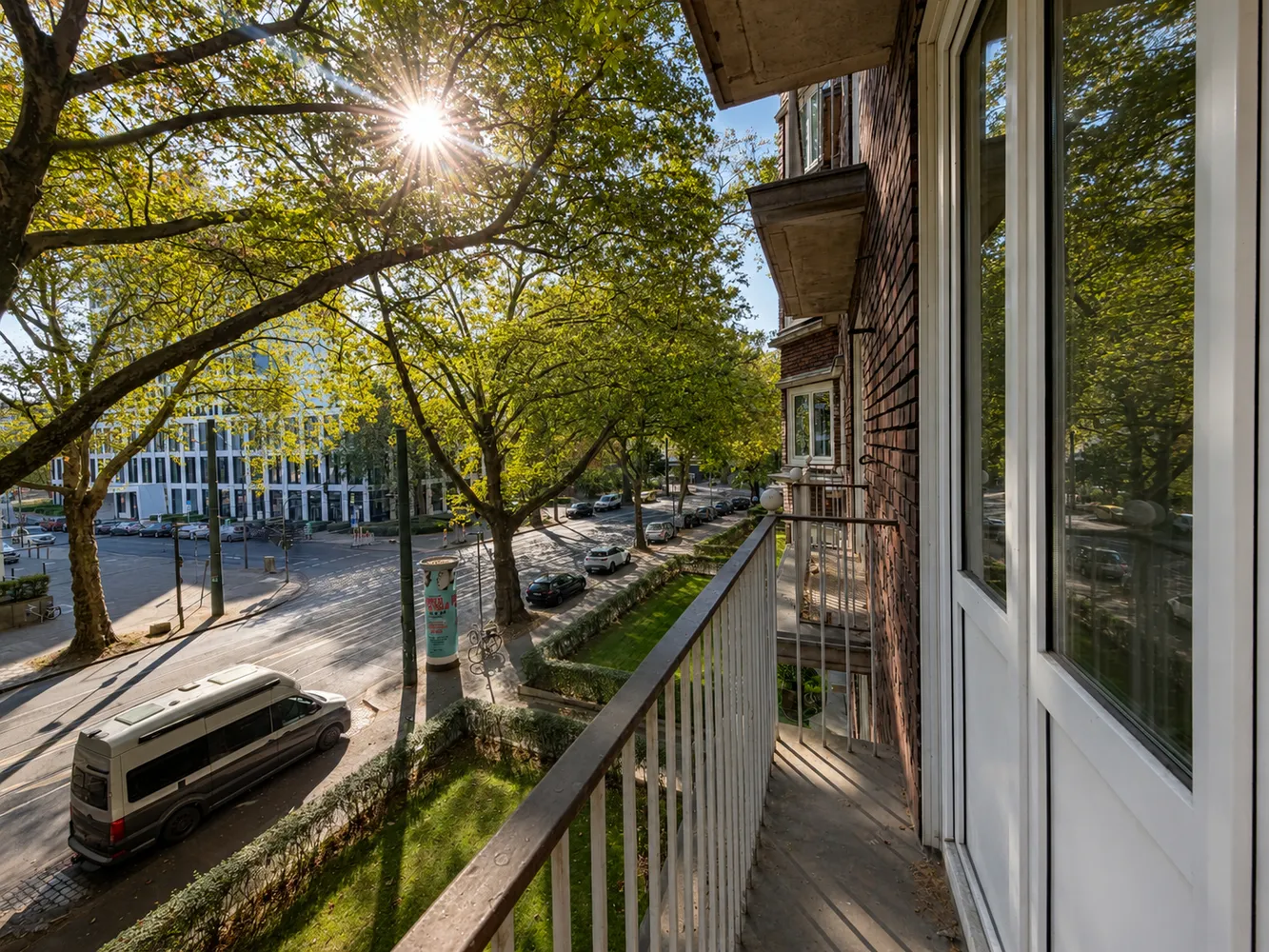 2 Zimmer Wohnung mit 76 m² in Düsseldorf – Bild 2