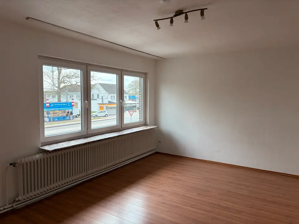 4 Zimmer Wohnung mit 150 m² in Aurich – Bild 1