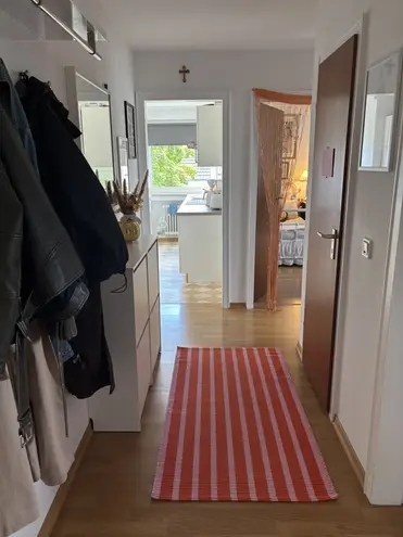 4 Zimmer Wohnung mit 91 m² in Köln – Bild 2