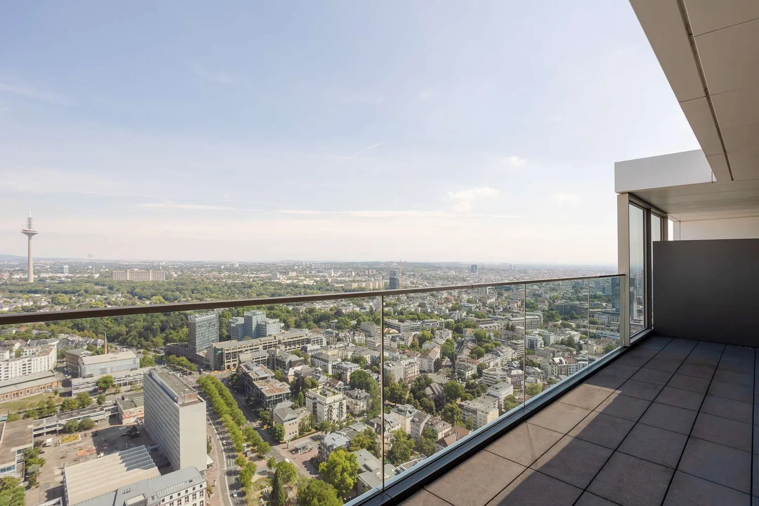 3 Zimmer Wohnung mit 131 m² in Frankfurt am Main – Bild 5