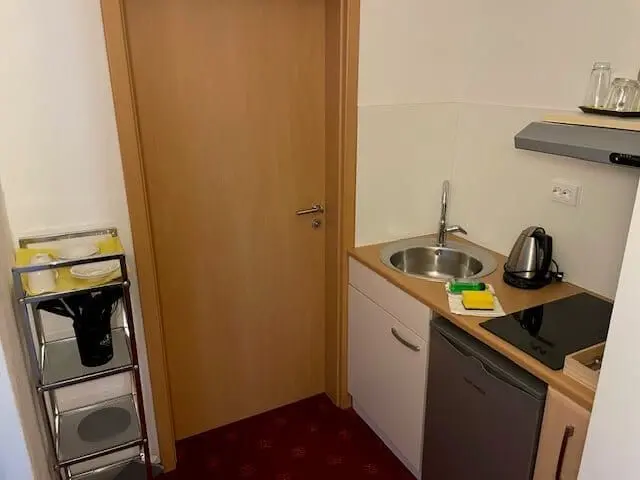 2 Zimmer Wohnung mit 28 m² in Dresden – Bild 3
