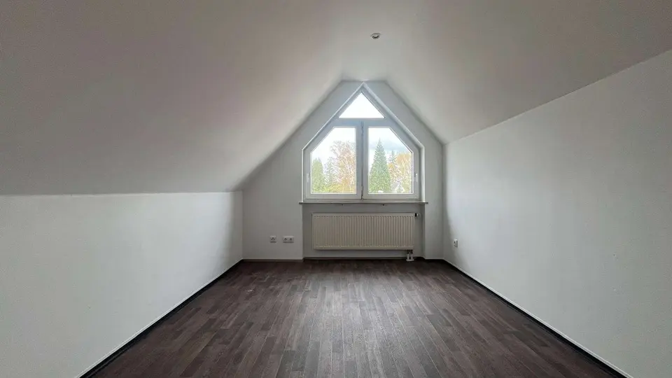 3 Zimmer Wohnung mit 70 m² in Erlangen – Bild 3