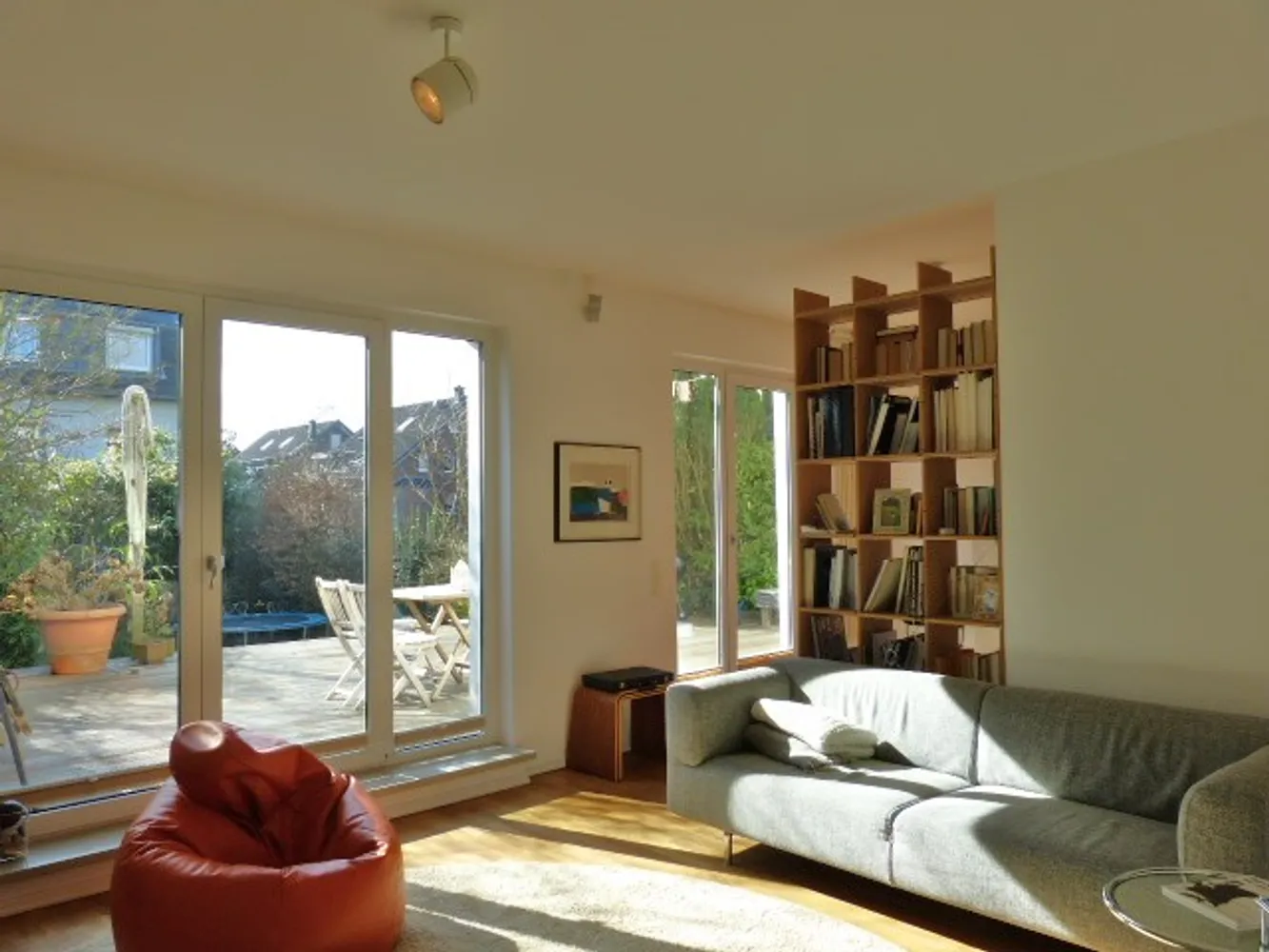 6 Zimmer Wohnung mit 170 m² in Ratingen – Bild 1
