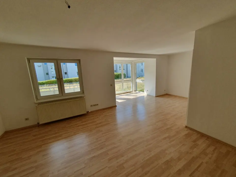2 Zimmer Wohnung mit 75 m² in Erfurt – Bild 1
