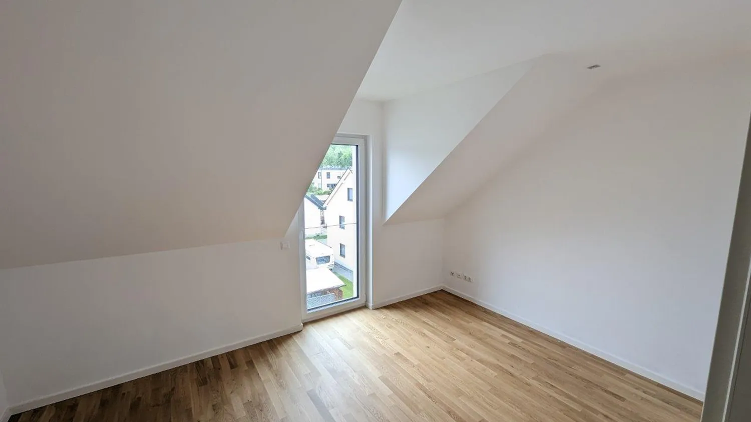 4 Zimmer Wohnung mit 108 m² in Weimar – Bild 4