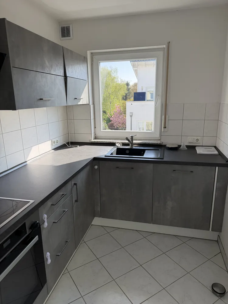 3 Zimmer Wohnung mit 85 m² in Wiesbaden – Bild 1