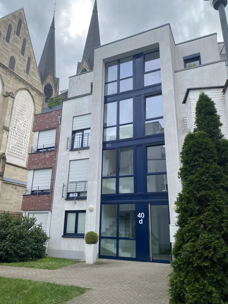 3 Zimmer Wohnung mit 77 m² in Düsseldorf – Bild 1