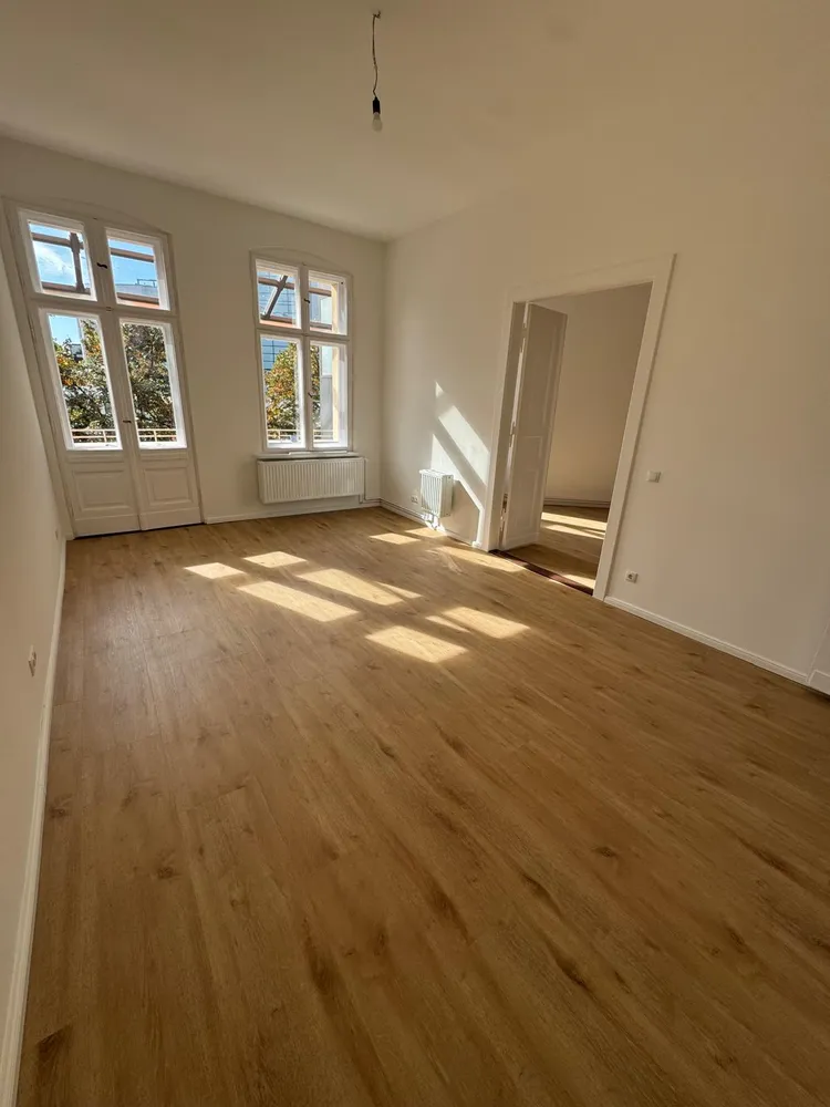 4 Zimmer Wohnung mit 120 m² in Berlin – Bild 3