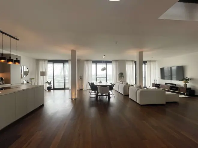 3 Zimmer Wohnung mit 200 m² in Köln – Bild 6