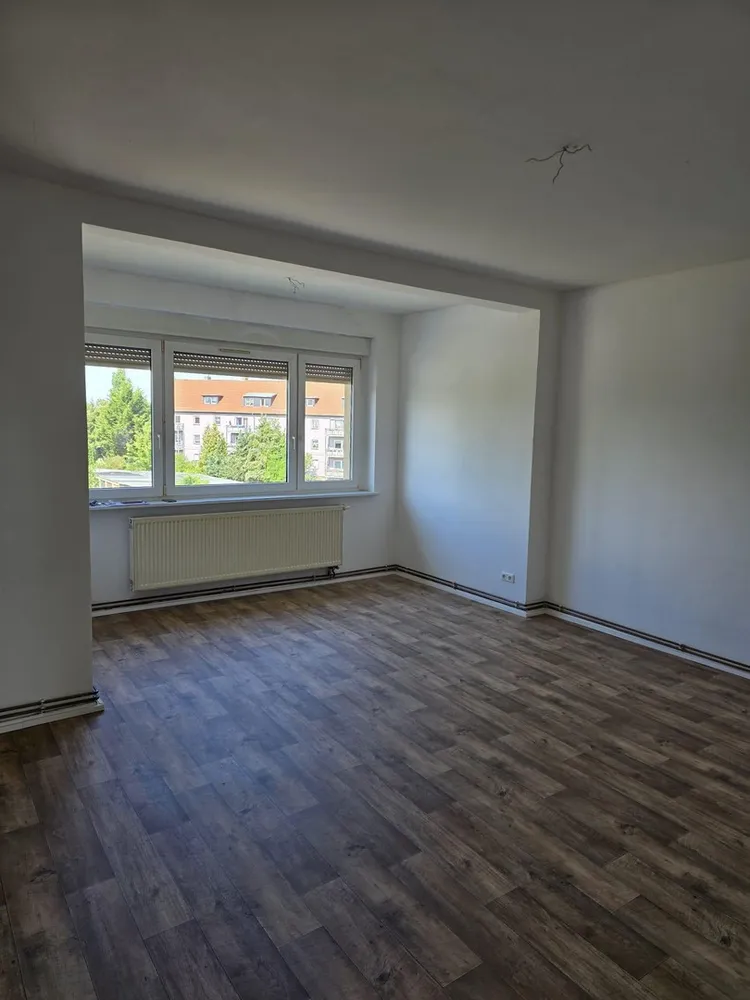 3 room apartment with 86 m² in Bitterfeld-Wolfen – Photo 2