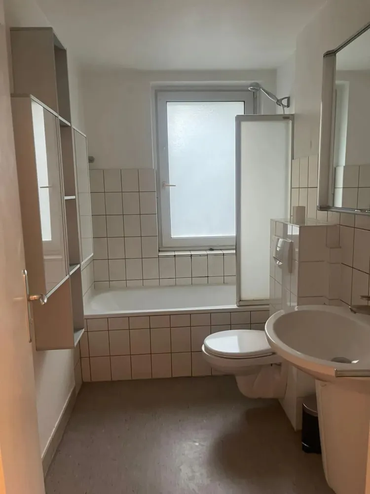 WG-Zimmer mit 30 m² in Frankfurt am Main – Bild 6