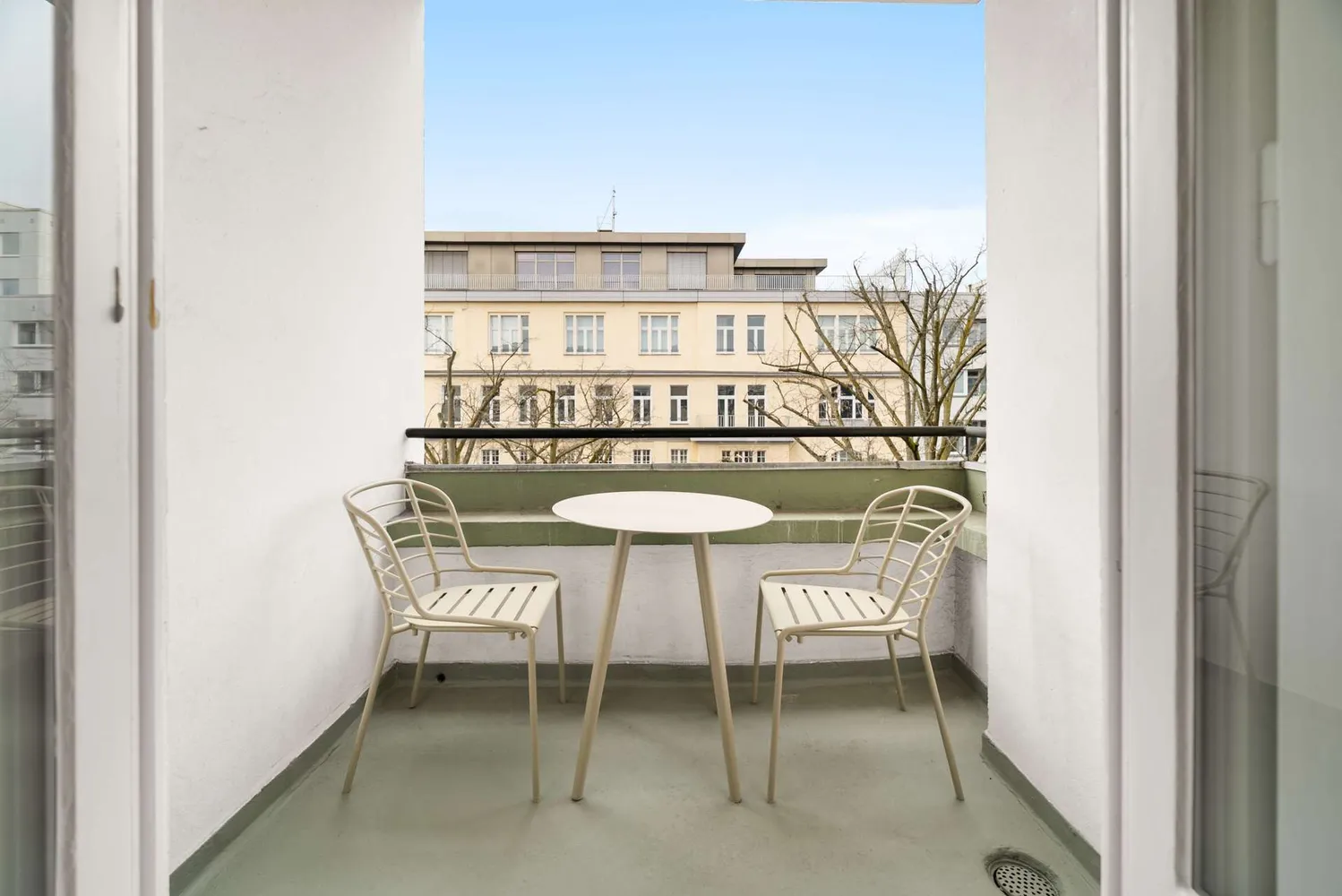 2 room apartment with 54 m² in Berlin – Photo 9