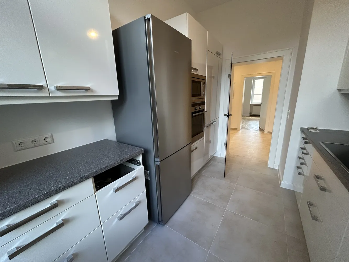 5 room apartment with 145 m² in Frankfurt am Main – Photo 3