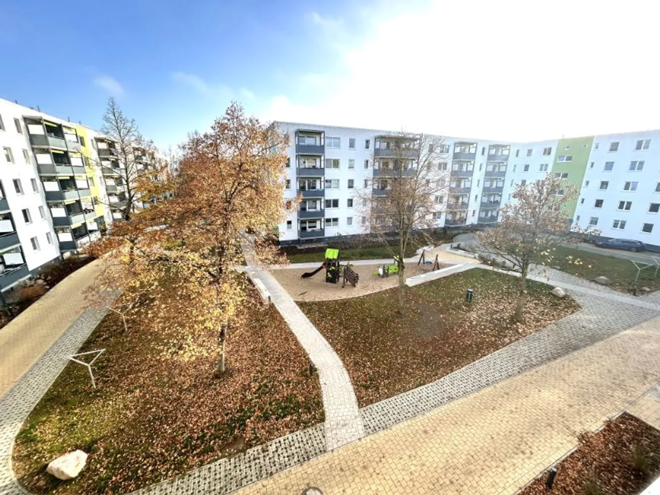 5 Zimmer Wohnung mit 110 m² in Schwerin – Bild 3