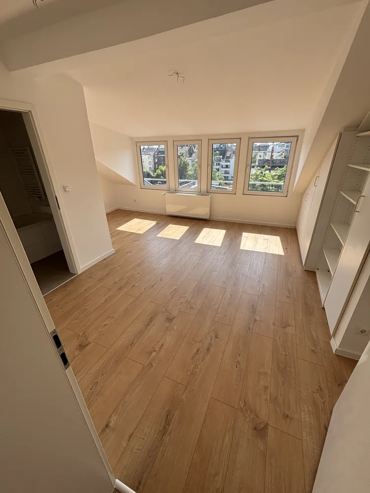 3 Zimmer Wohnung mit 52 m² in Düsseldorf – Bild 2