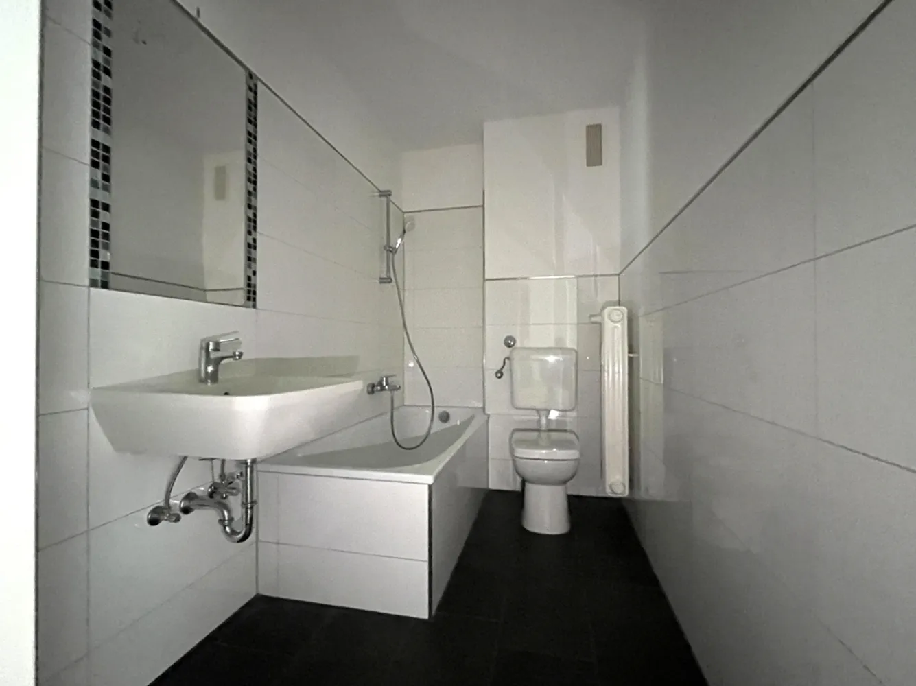 2 Zimmer Wohnung mit 49 m² in Neumünster – Bild 3
