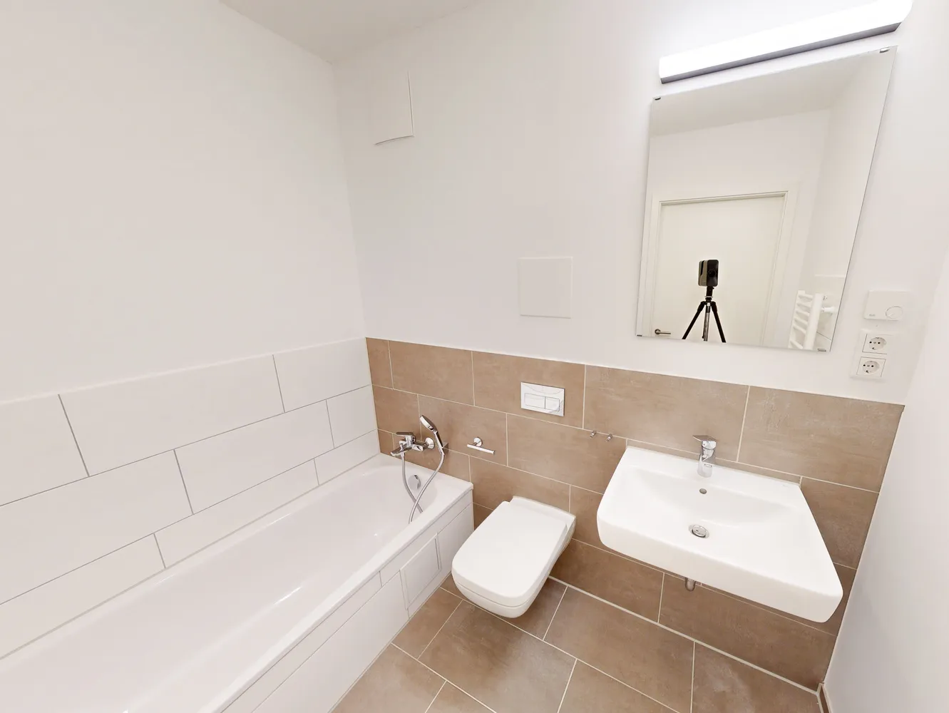 4 room apartment with 112 m² in Düsseldorf – Photo 2