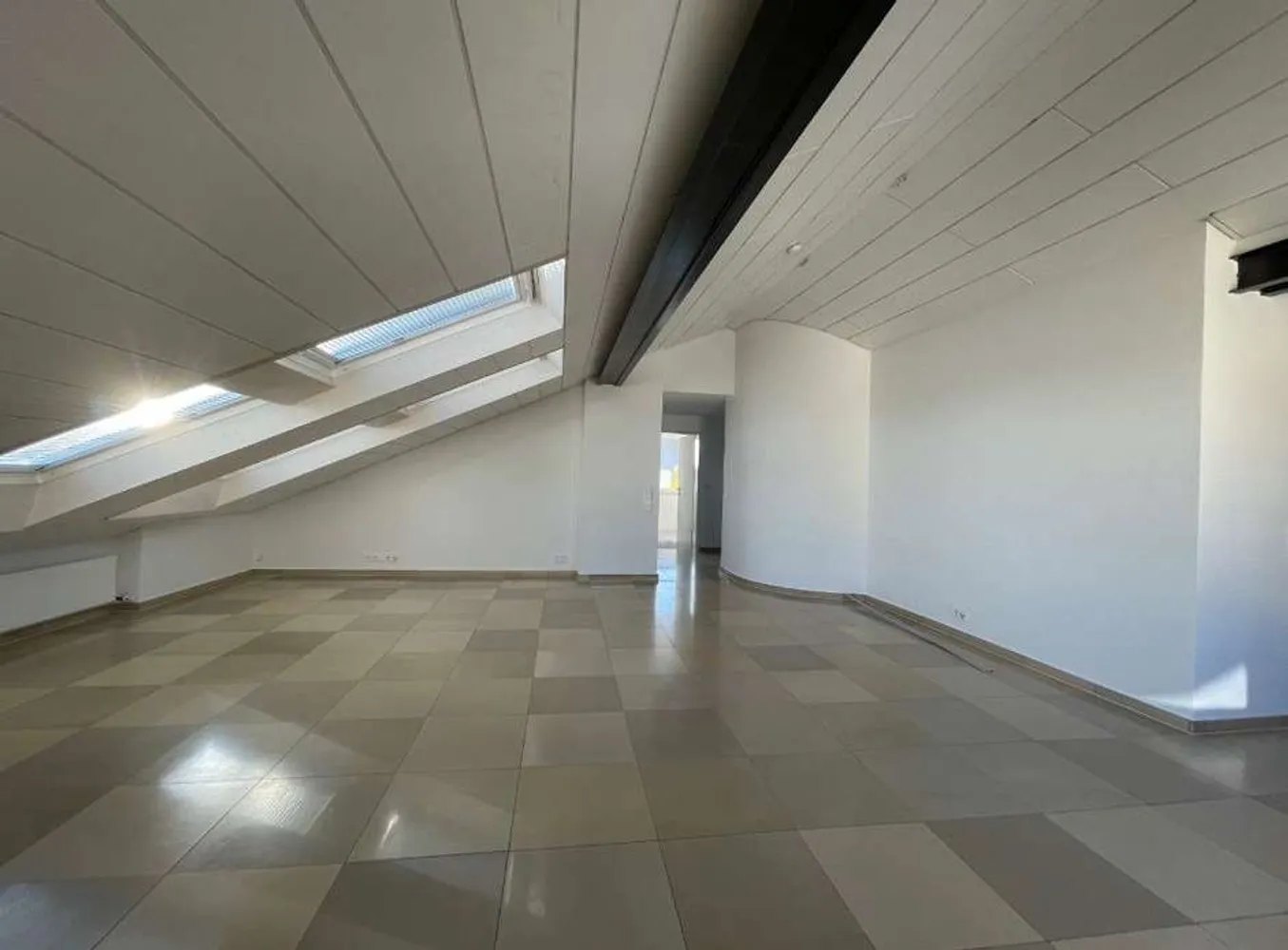 3 Zimmer Wohnung mit 75 m² in Konstanz – Bild 2