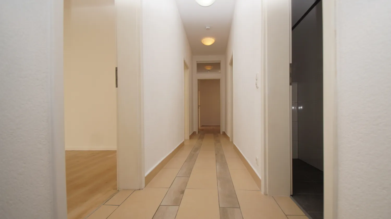 4 Zimmer Wohnung mit 107 m² in Wiesbaden – Bild 5