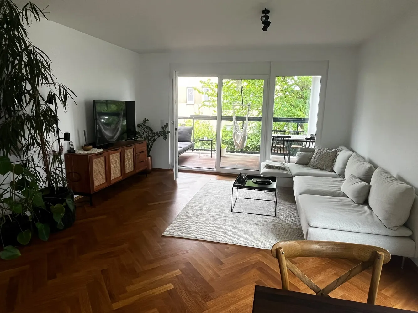 4 Zimmer Wohnung mit 103 m² in Frankfurt am Main – Bild 3
