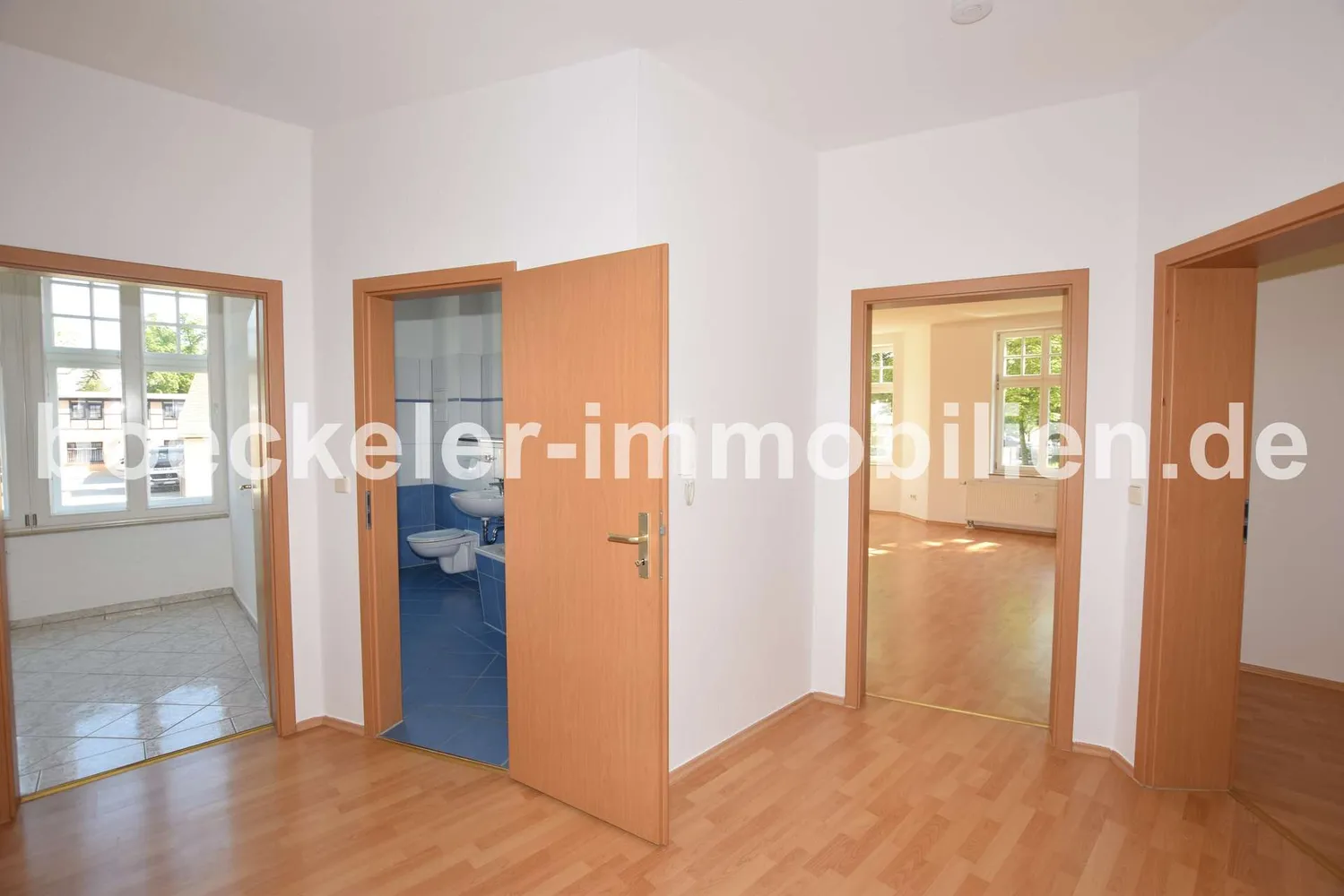 3 Zimmer Wohnung mit 76 m² in Naumburg (Saale) – Bild 2