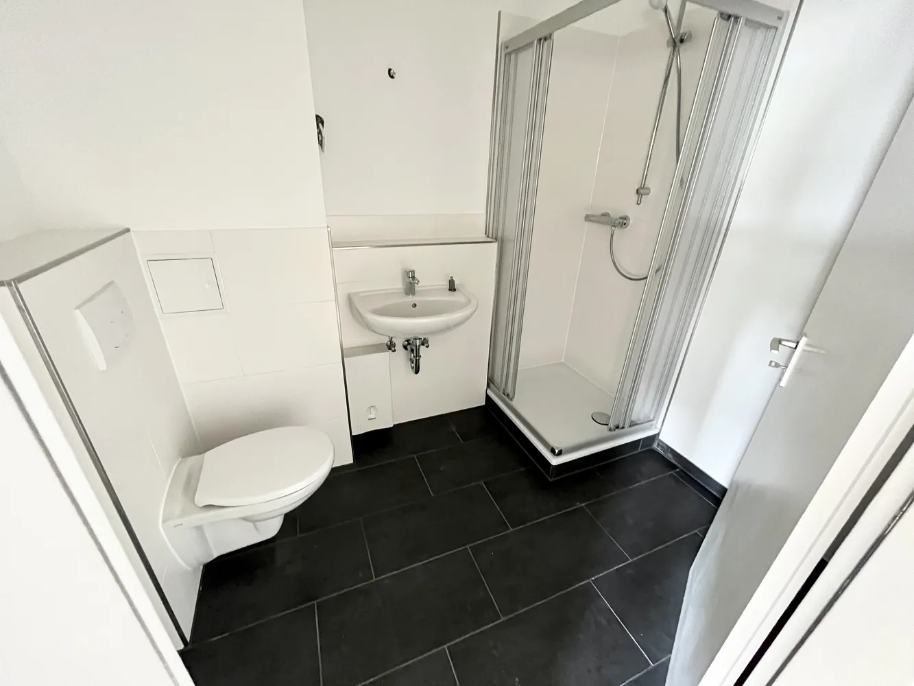 2 Zimmer Wohnung mit 55 m² in Krefeld – Bild 4