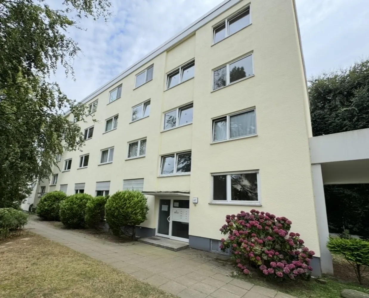 2 Zimmer Wohnung mit 65 m² in Bielefeld – Bild 1