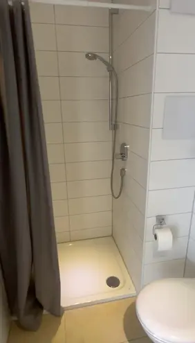 1 Zimmer Wohnung mit 25 m² in Augsburg – Bild 9