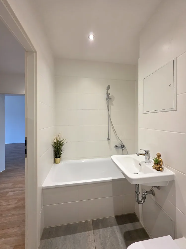 3 room apartment with 61 m² in Magdeburg – Photo 5