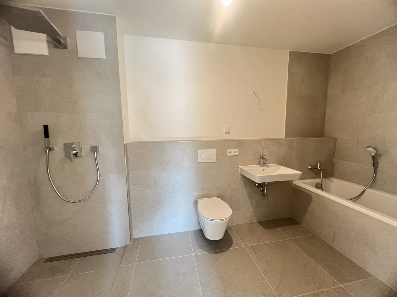 2 Zimmer Wohnung mit 64 m² in München – Bild 11
